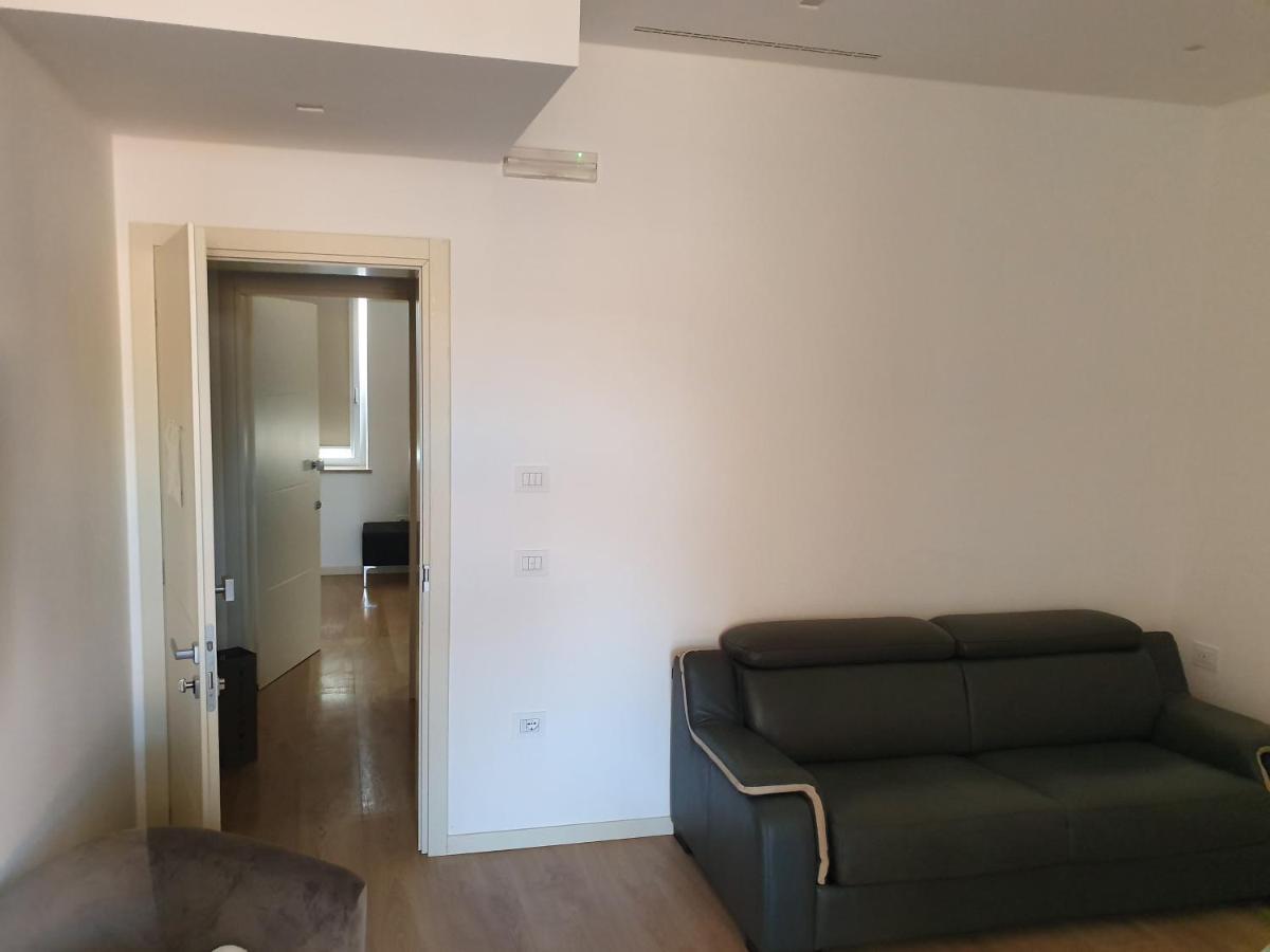 Mi Casa Es Tambien Tu Casa Vips Hotell Verona Exteriör bild