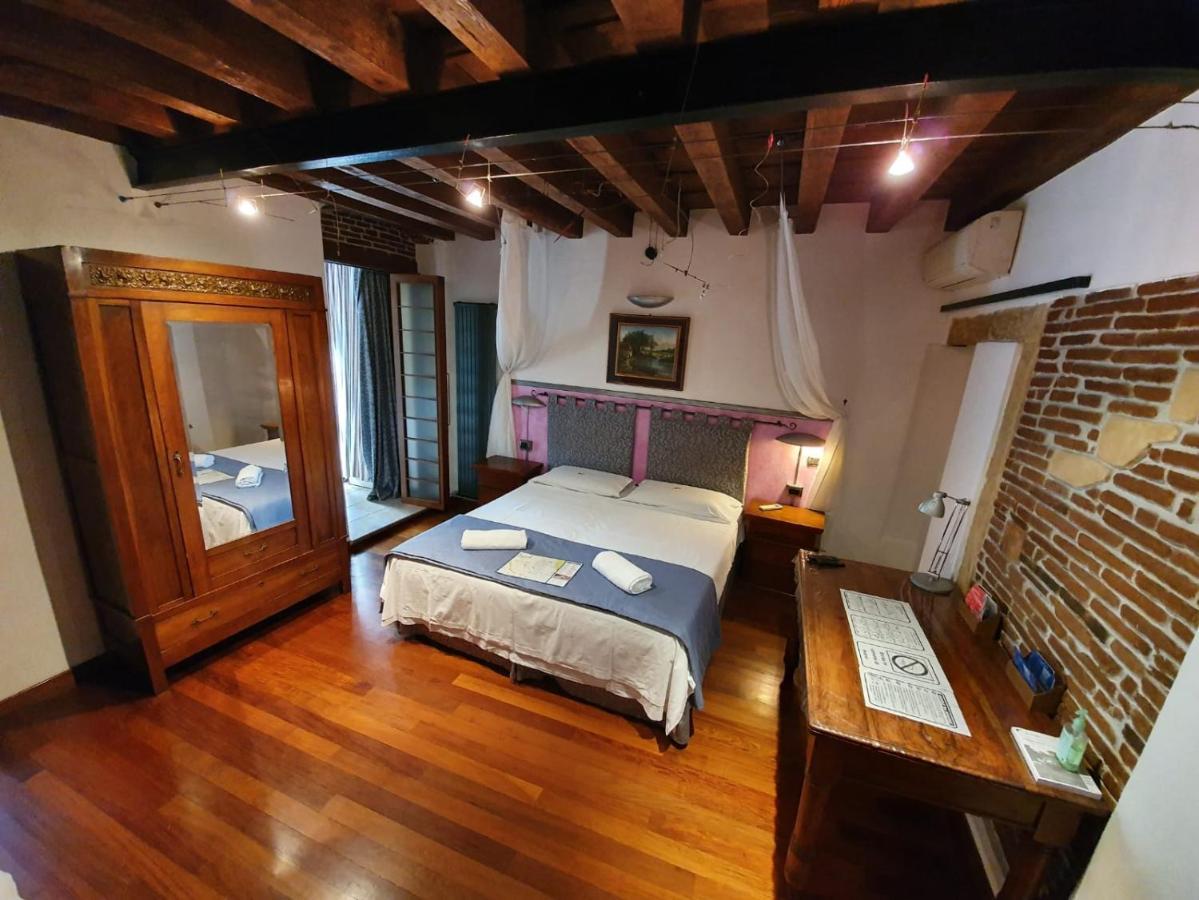 Mi Casa Es Tambien Tu Casa Vips Hotell Verona Exteriör bild