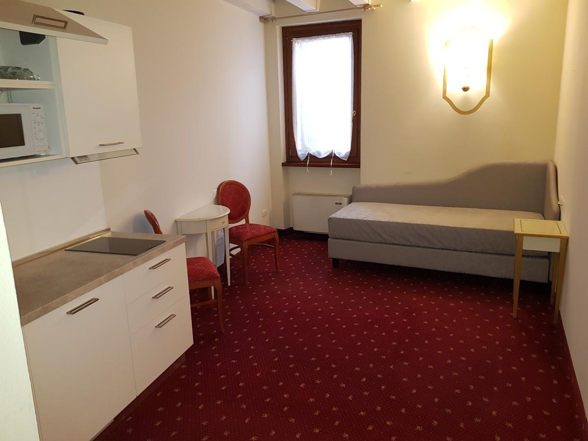 Mi Casa Es Tambien Tu Casa Vips Hotell Verona Exteriör bild