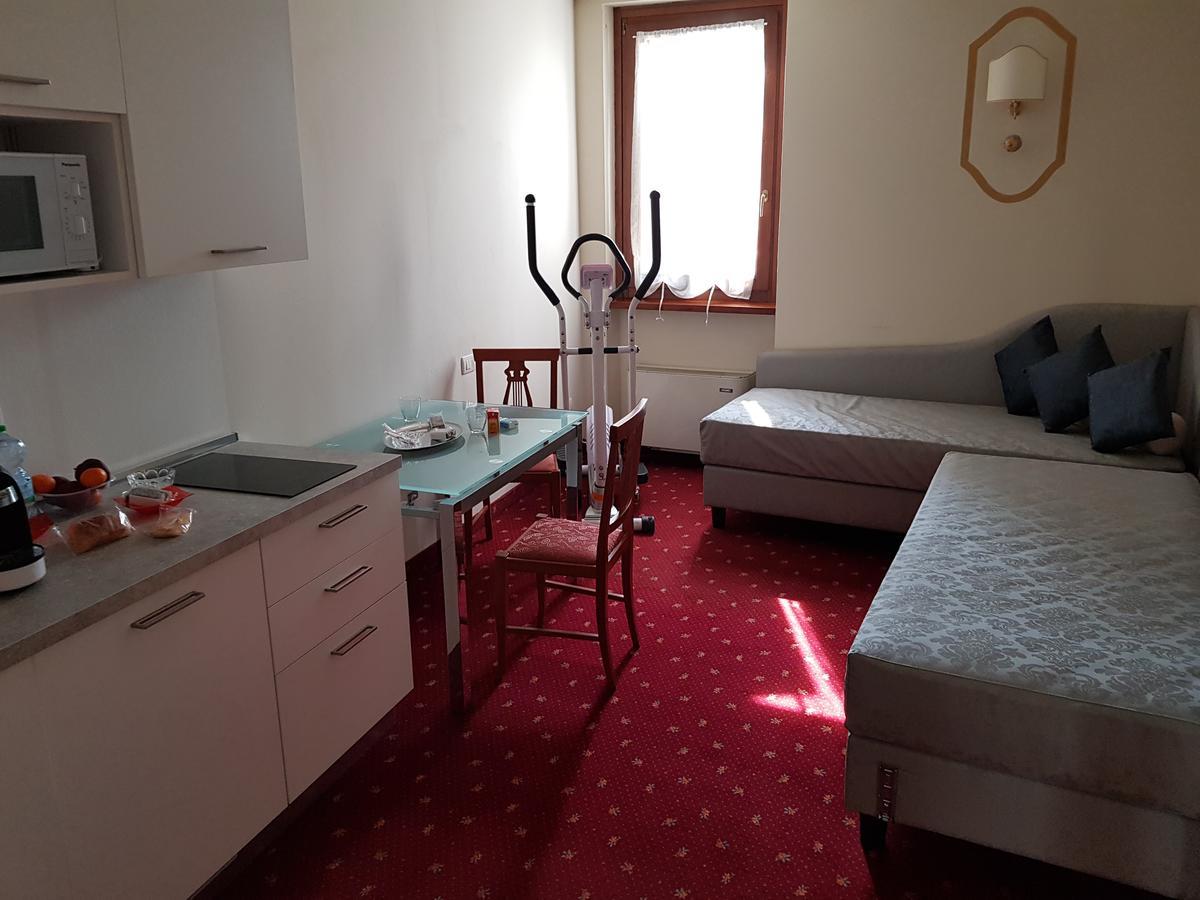Mi Casa Es Tambien Tu Casa Vips Hotell Verona Exteriör bild