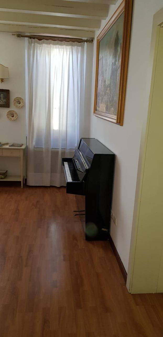 Mi Casa Es Tambien Tu Casa Vips Hotell Verona Exteriör bild