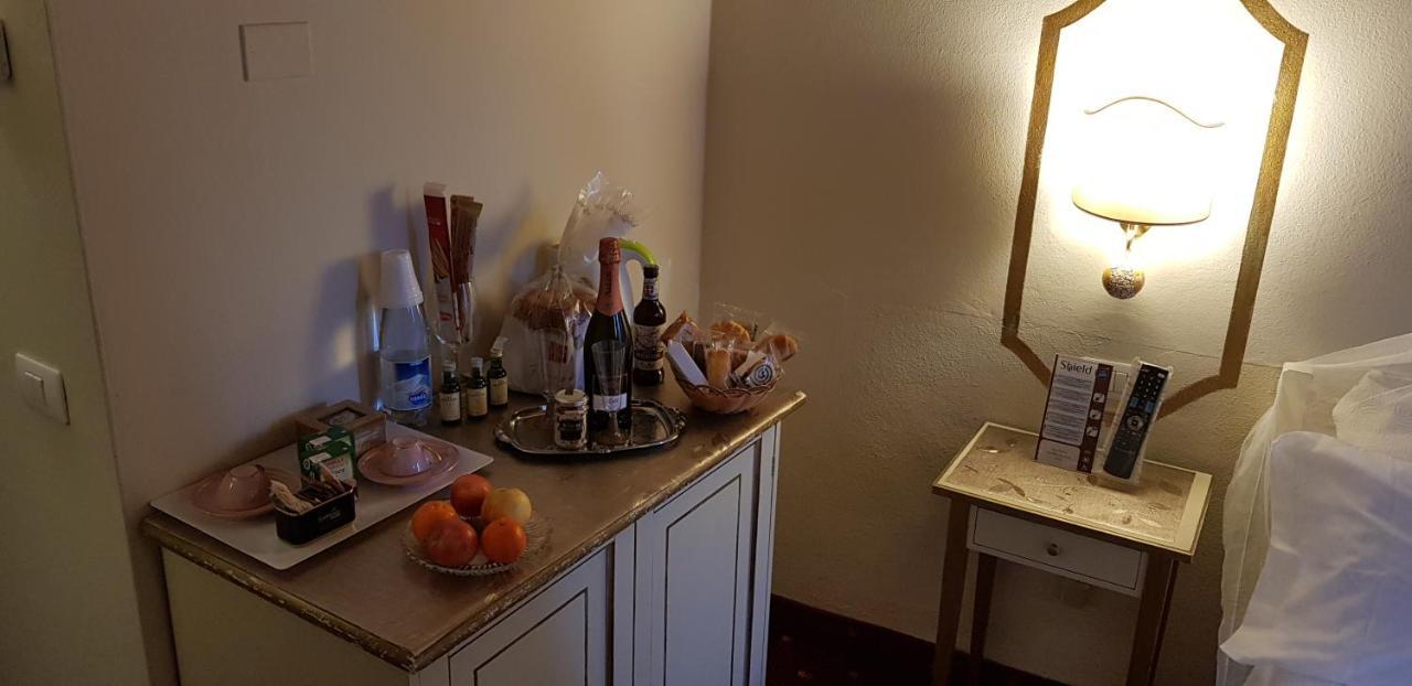 Mi Casa Es Tambien Tu Casa Vips Hotell Verona Exteriör bild